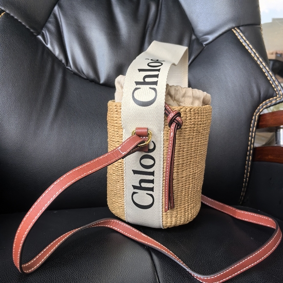 SMALL WOODY TOTE BAG IN NATURAL FIBERS - Picture 7 of 11